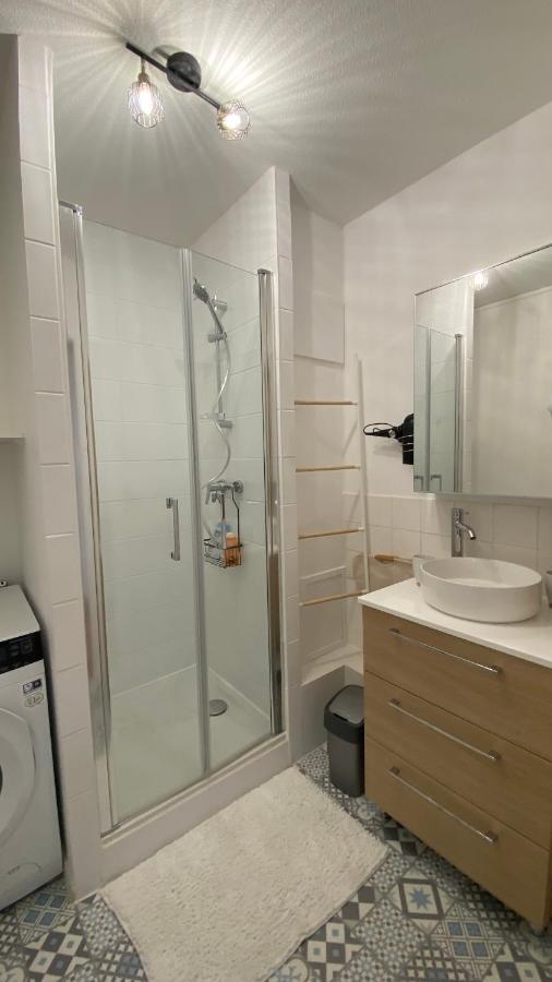 Le Cylia Apartment Merignac  Luaran gambar