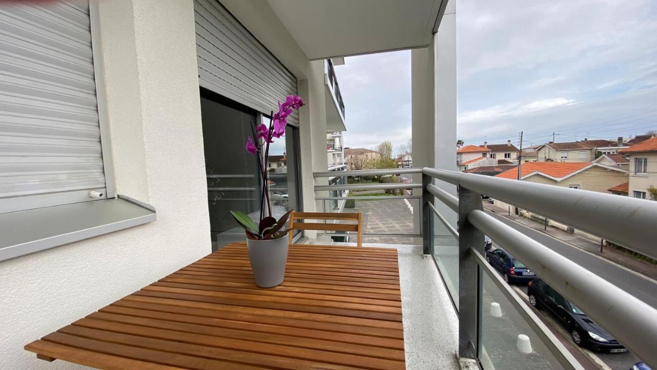 Le Cylia Apartment Merignac  Luaran gambar